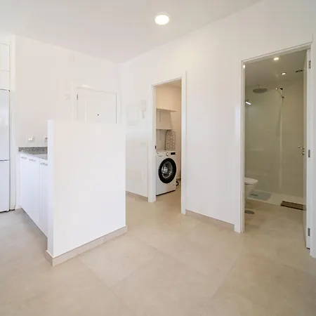 Greta, Cocqueto En Arrecife (Lanzarote)