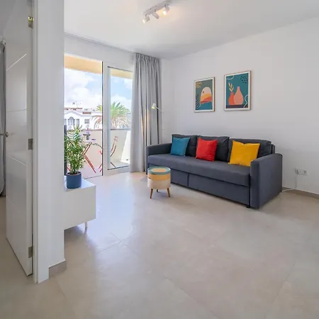 Greta, Cocqueto En Appartement *